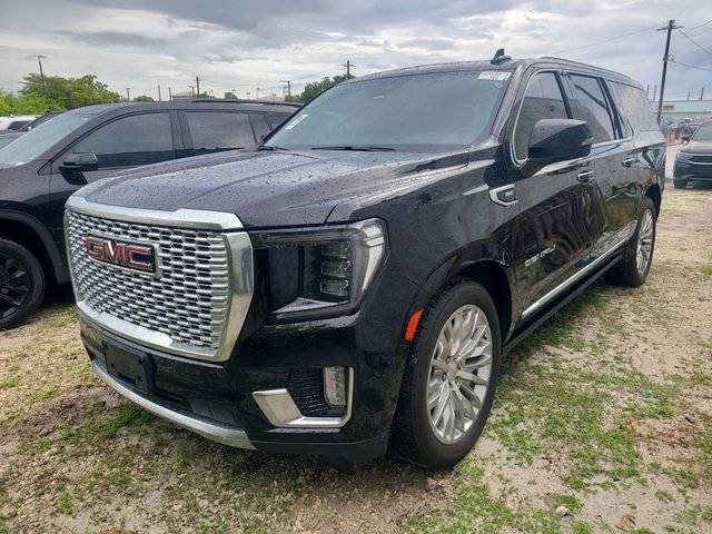 2023 GMC Yukon XL Denali 4WD photo