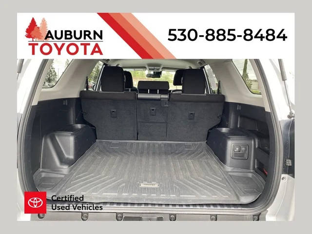 2023 Toyota 4Runner SR5 4WD photo