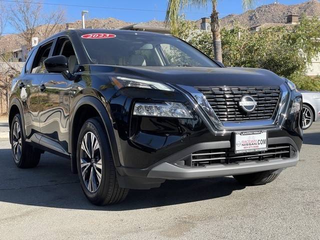 2023 Nissan Rogue SV FWD photo