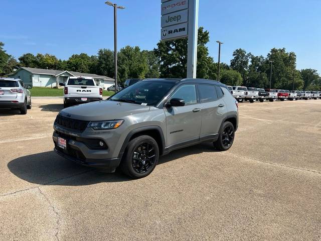 2023 Jeep Compass Altitude 4WD photo