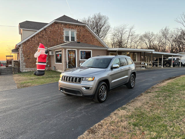 2021 Jeep Grand Cherokee Limited RWD photo