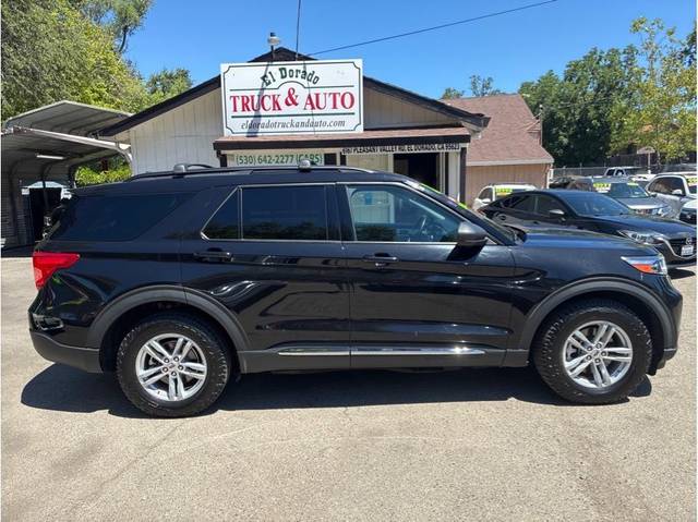 2022 Ford Explorer XLT 4WD photo