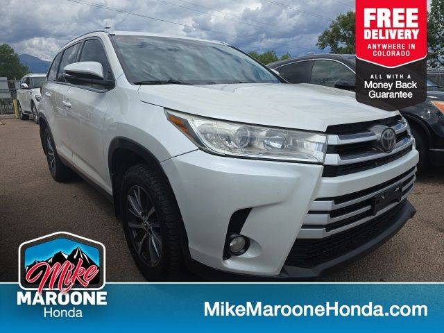 2019 Toyota Highlander SE AWD photo