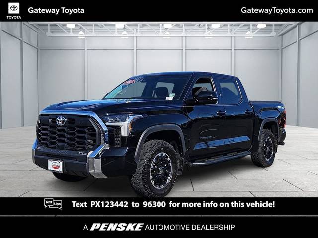 2023 Toyota Tundra SR5 4WD photo