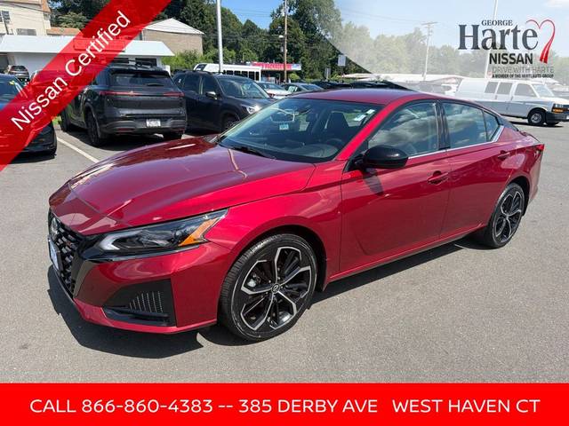 2023 Nissan Altima 2.5 SR AWD photo