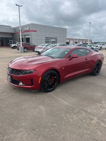 2023 Chevrolet Camaro 2LT RWD photo