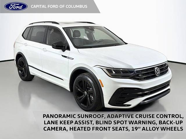 2023 Volkswagen Tiguan SE R-Line Black FWD photo