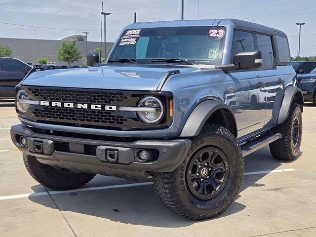 2023 Ford Bronco 4 Door Wildtrak 4WD photo