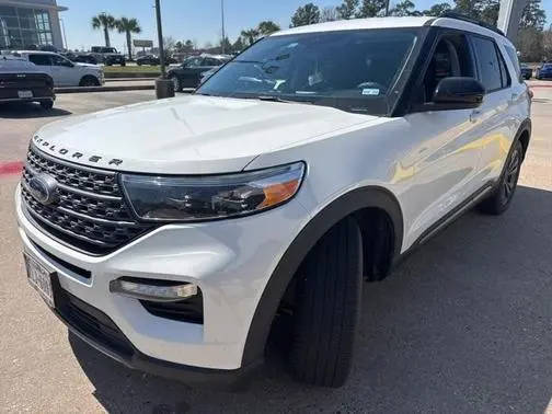 2023 Ford Explorer XLT RWD photo
