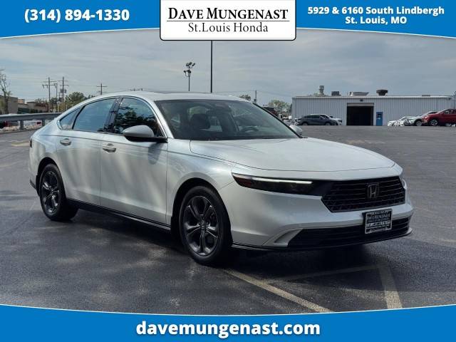 2023 Honda Accord EX FWD photo