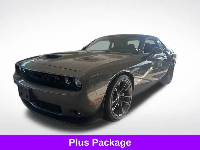 2023 Dodge Challenger R/T Scat Pack RWD photo