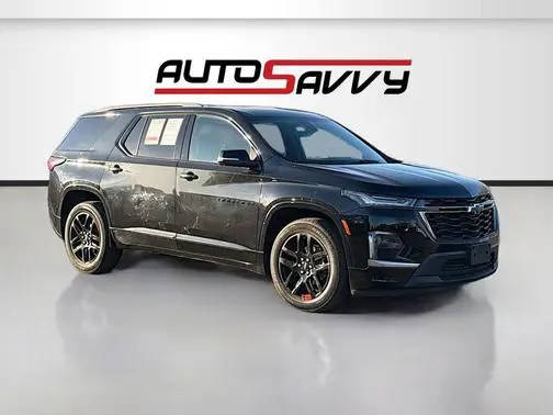 2023 Chevrolet Traverse Premier FWD photo
