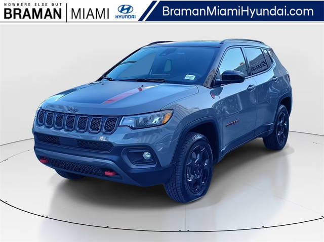 2023 Jeep Compass Trailhawk 4WD photo