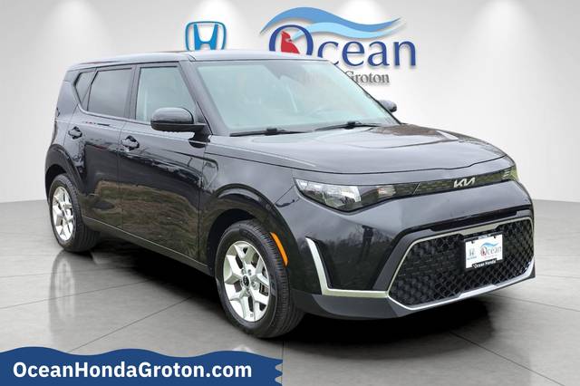 2023 Kia Soul S FWD photo