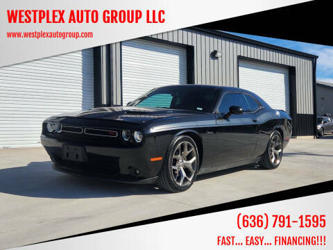 2015 Dodge Challenger R/T Plus RWD photo