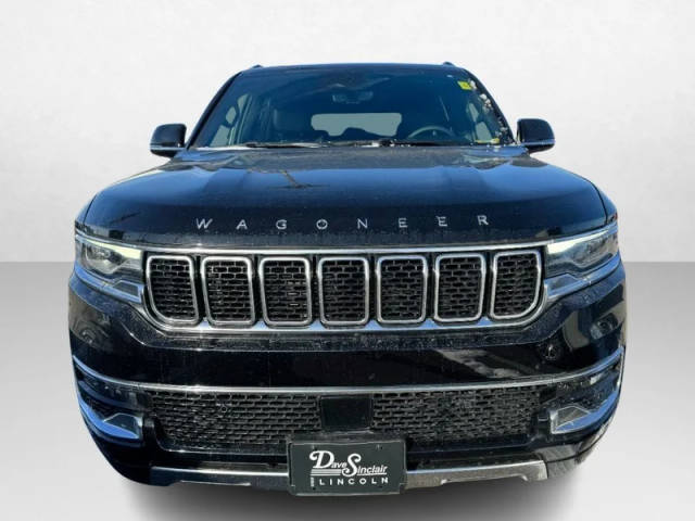 2023 Jeep Wagoneer Series III 4WD photo