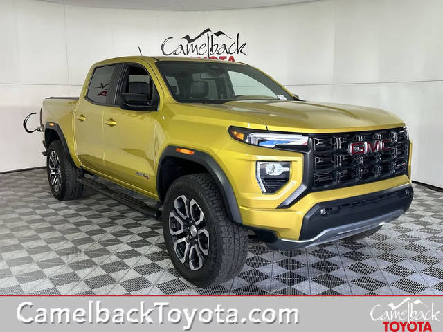 2023 GMC Canyon 4WD AT4 4WD photo