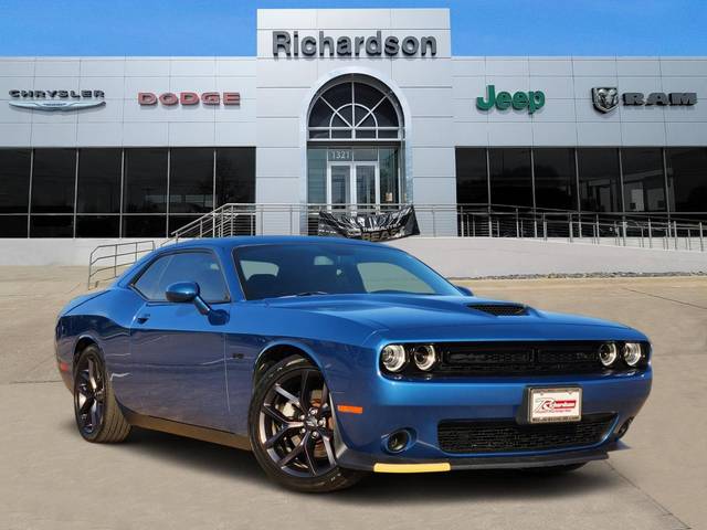 2023 Dodge Challenger R/T RWD photo