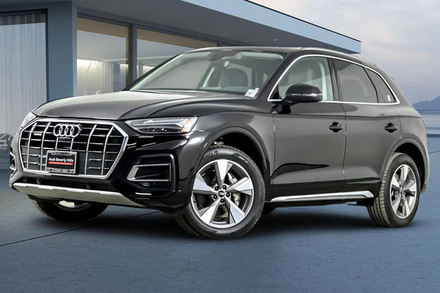 2023 Audi Q5 Premium Plus AWD photo