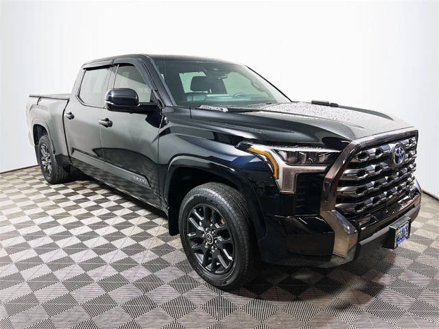 2023 Toyota Tundra Platinum Hybrid 4WD photo