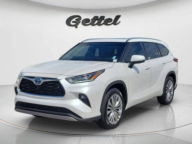 2023 Toyota Highlander Hybrid Platinum FWD photo