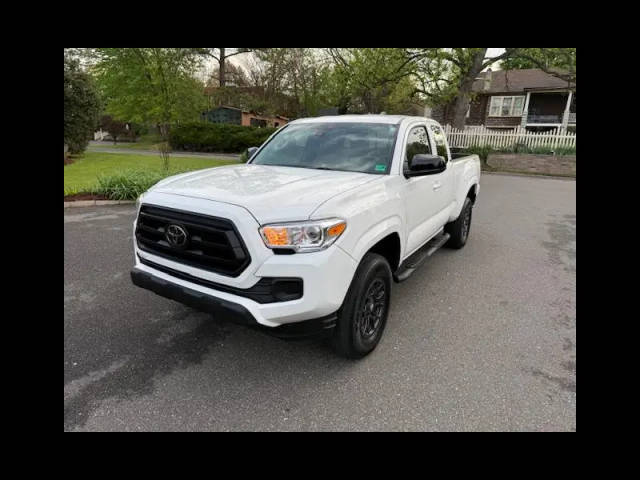 2023 Toyota Tacoma SR RWD photo