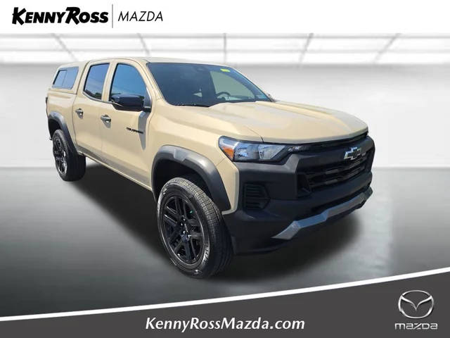 2023 Chevrolet Colorado 4WD Trail Boss 4WD photo