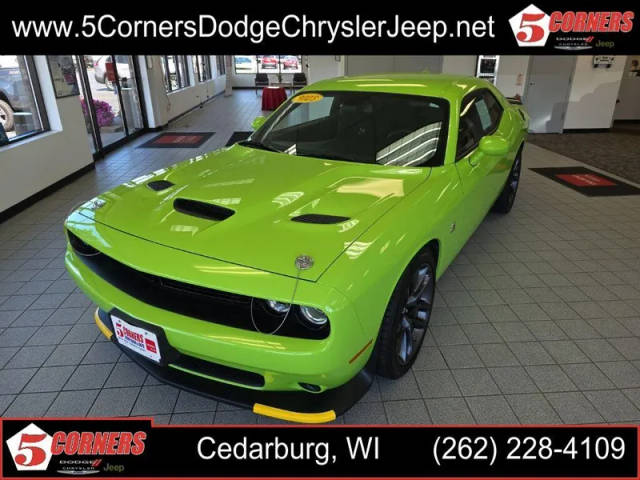 2023 Dodge Challenger R/T Scat Pack RWD photo