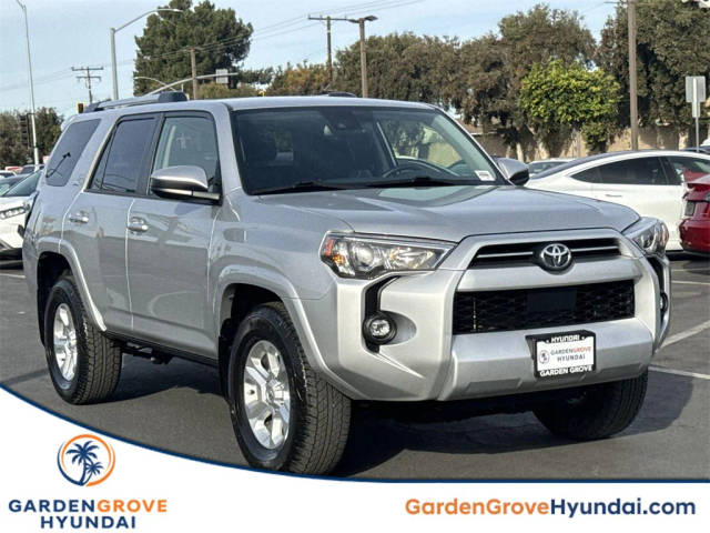 2023 Toyota 4Runner SR5 RWD photo