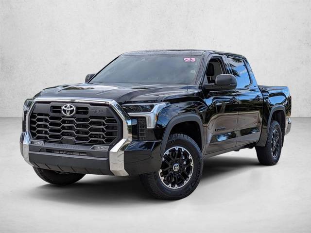 2023 Toyota Tundra SR5 4WD photo
