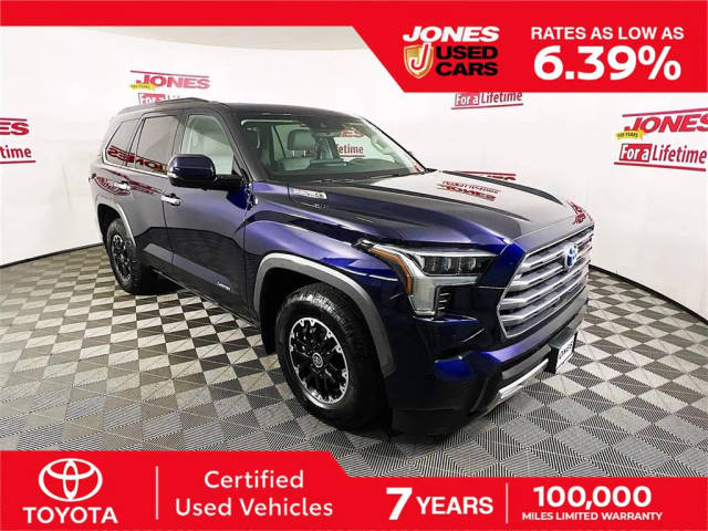 2023 Toyota Sequoia Limited 4WD photo