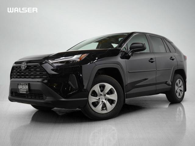 2023 Toyota RAV4 LE AWD photo