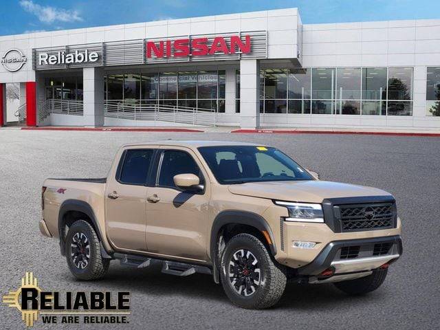 2023 Nissan Frontier PRO-4X 4WD photo