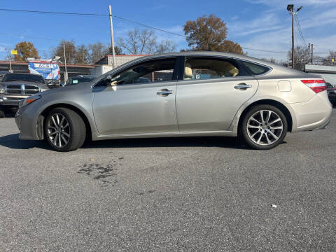 2015 Toyota Avalon XLE FWD photo