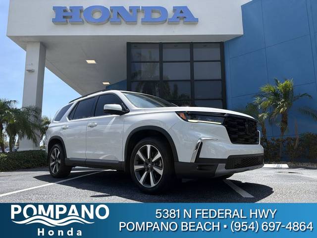 2023 Honda Pilot Elite AWD photo