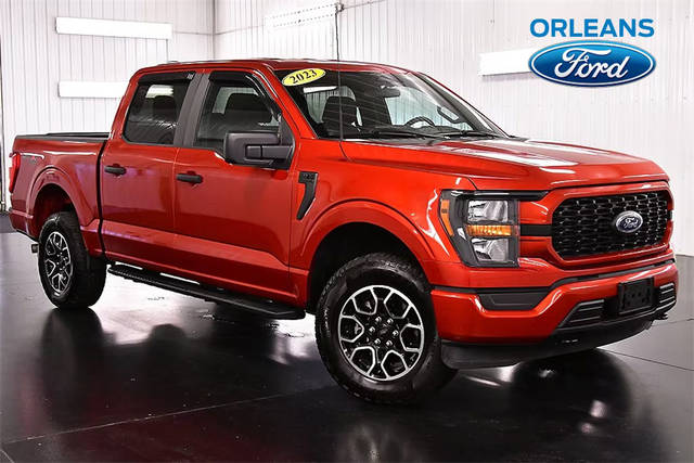 2023 Ford F-150 XL 4WD photo