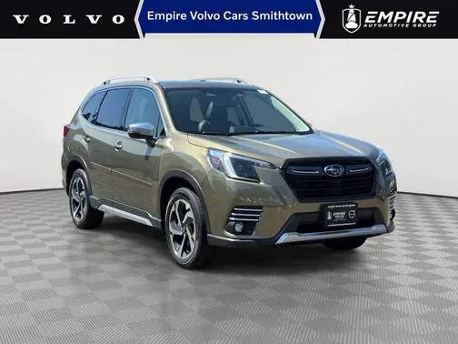 2023 Subaru Forester Touring AWD photo