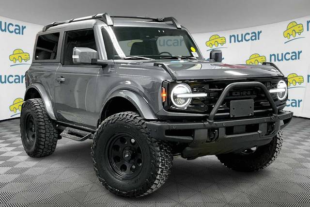 2023 Ford Bronco 2 Door Outer Banks 4WD photo