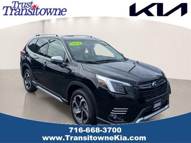 2023 Subaru Forester Touring AWD photo