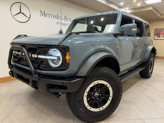 2023 Ford Bronco 4 Door Outer Banks 4WD photo