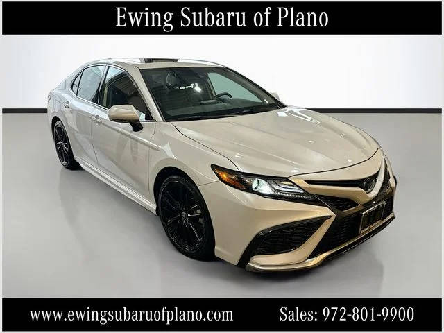 2023 Toyota Camry Hybrid XSE FWD photo
