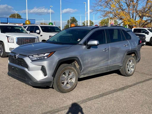 2023 Toyota RAV4 XLE AWD photo