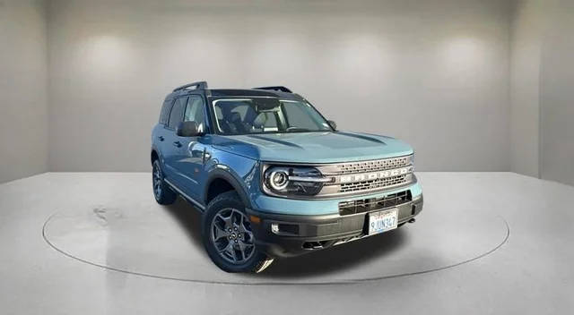 2023 Ford Bronco Sport Badlands 4WD photo