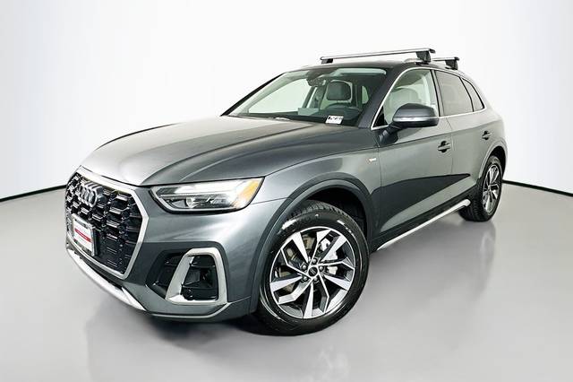 2023 Audi Q5 S line Premium AWD photo
