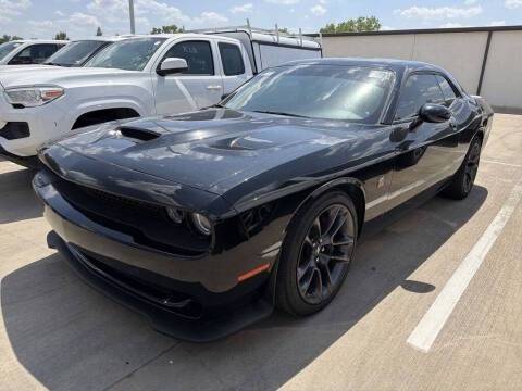 2023 Dodge Challenger R/T Scat Pack RWD photo
