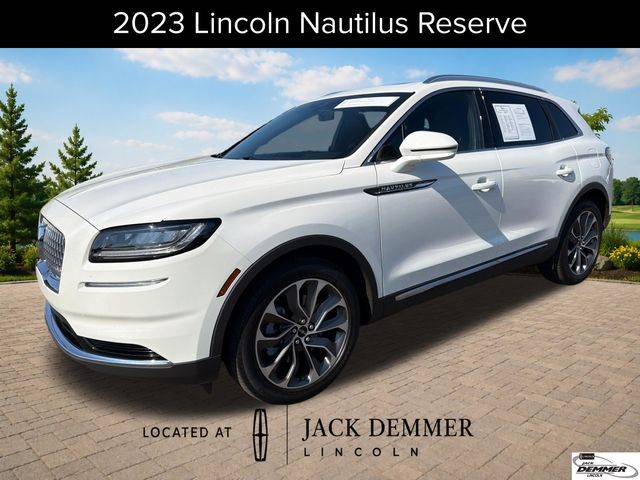 2023 Lincoln Nautilus Reserve AWD photo