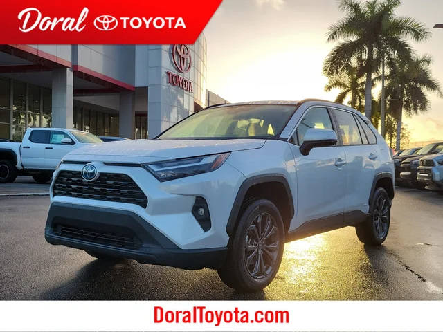2023 Toyota RAV4 Hybrid XLE Premium AWD photo