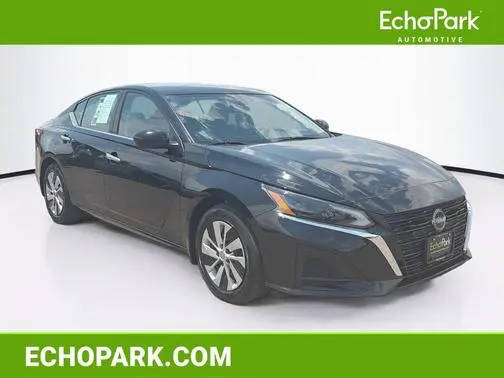 2023 Nissan Altima 2.5 S FWD photo