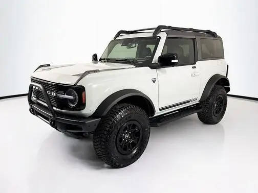 2021 Ford Bronco 2 Door First Edition 4WD photo