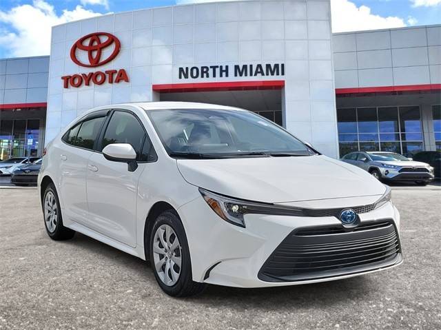 2023 Toyota Corolla Hybrid LE FWD photo